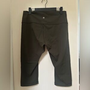 Lululemon Olive Green Crop Leggings